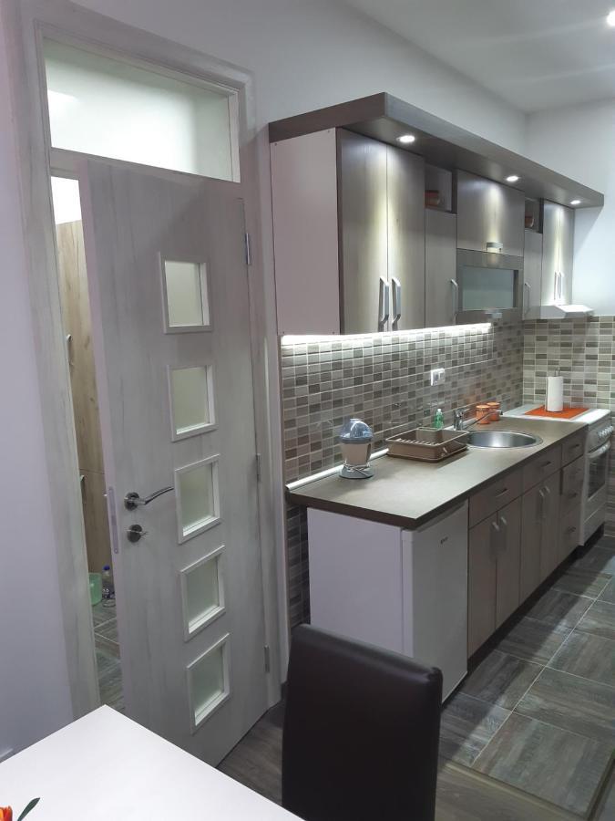 Apartman Hedonija Nova Varos Ngoại thất bức ảnh