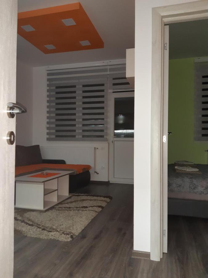 Apartman Hedonija Nova Varos Ngoại thất bức ảnh