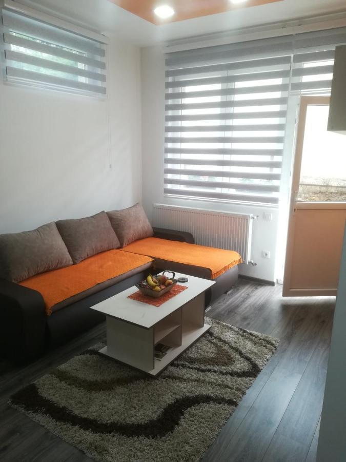 Apartman Hedonija Nova Varos Ngoại thất bức ảnh