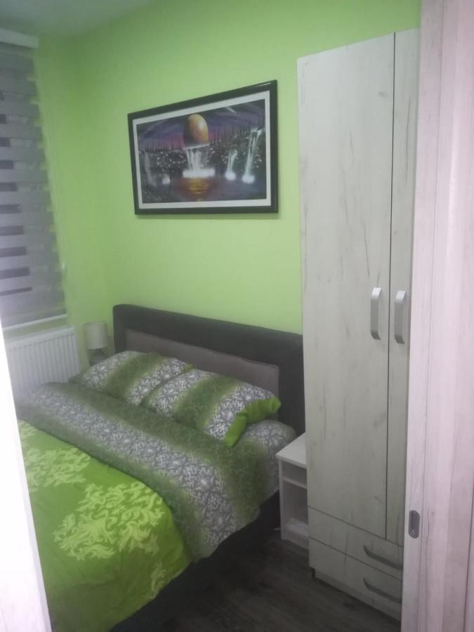 Apartman Hedonija Nova Varos Ngoại thất bức ảnh